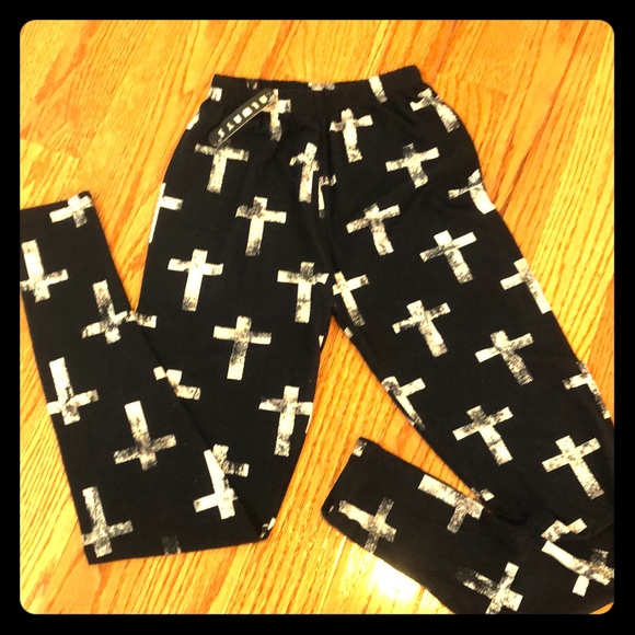 Pants - Black leggings with white crosses